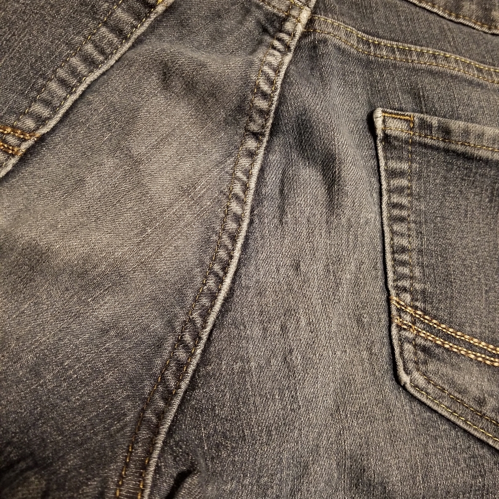 Jeans - Picture 3 of 3